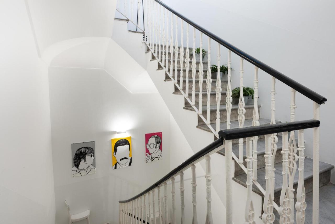 Maria Vittoria Charming Rooms And Apartments Brindisi Bagian luar foto