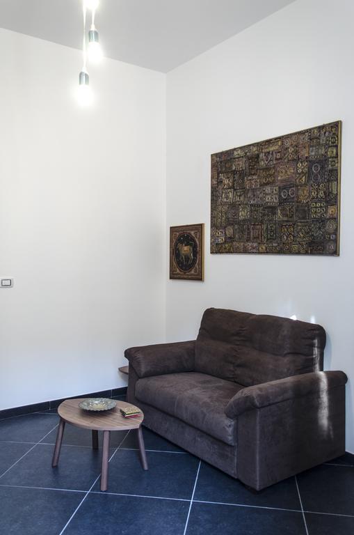 Maria Vittoria Charming Rooms And Apartments Brindisi Ruang foto