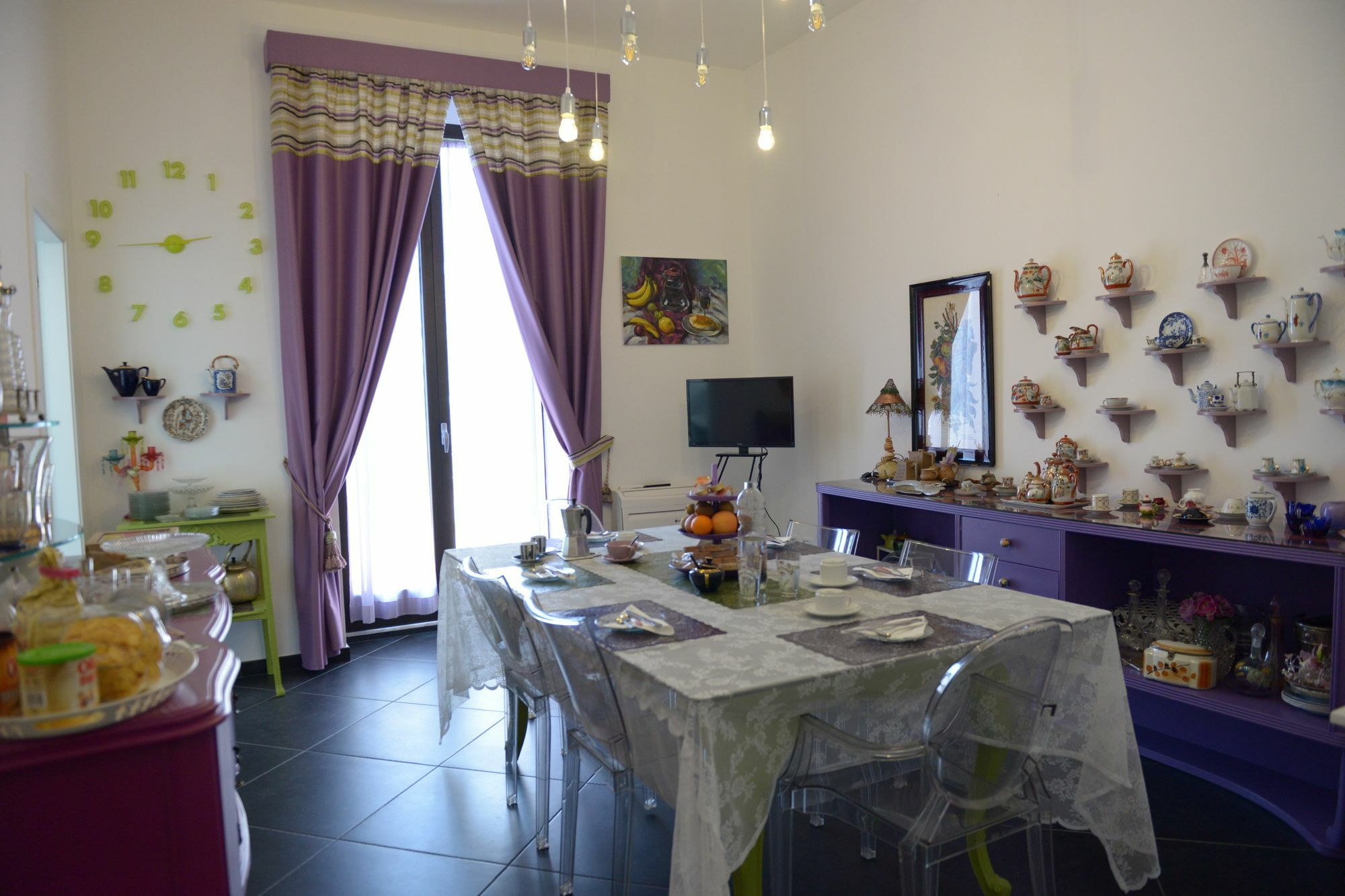 Maria Vittoria Charming Rooms And Apartments Brindisi Bagian luar foto